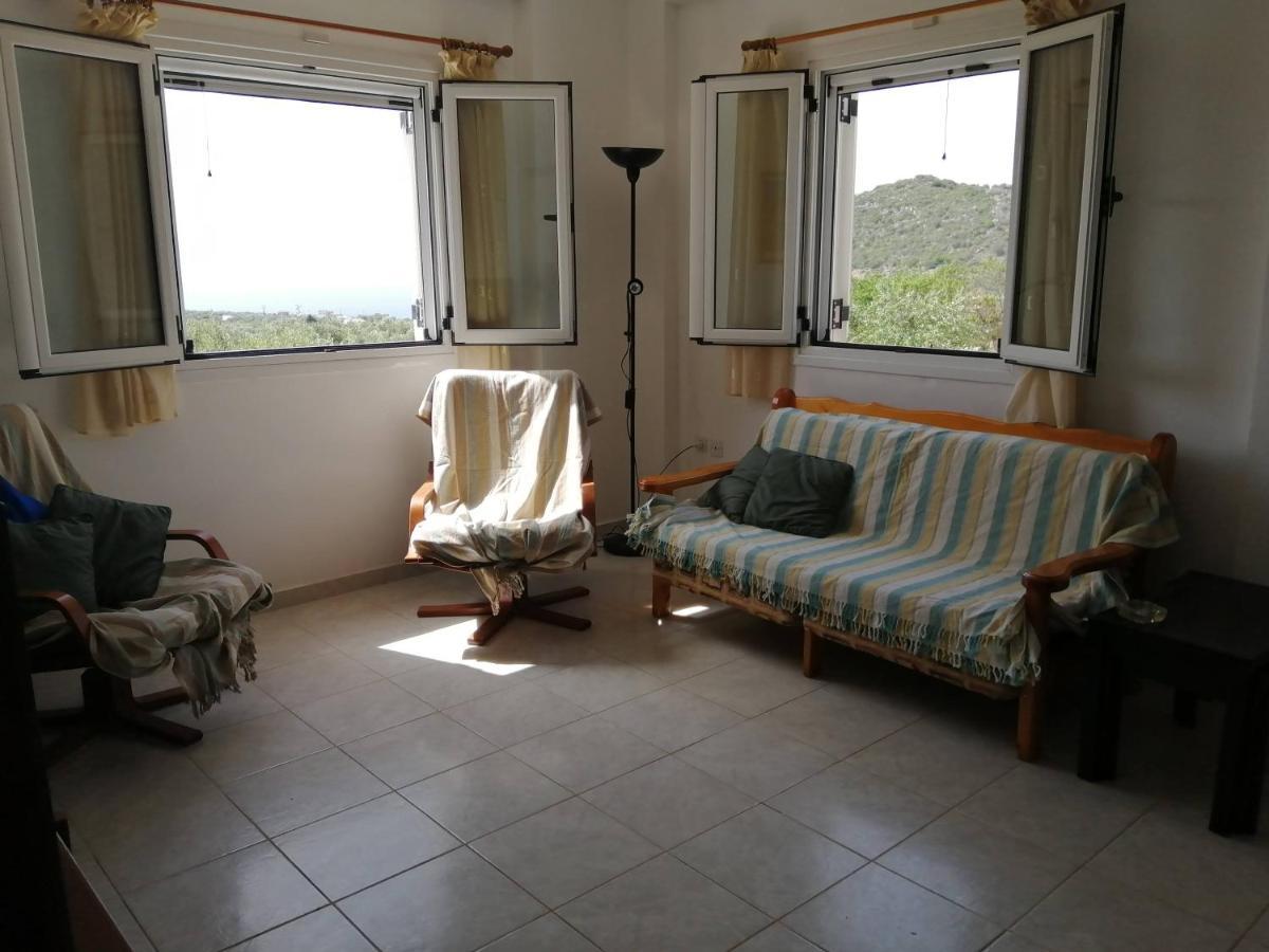 Appartement In Olive Groove House Peloponnesos Western Mani Kalianeika Екстериор снимка